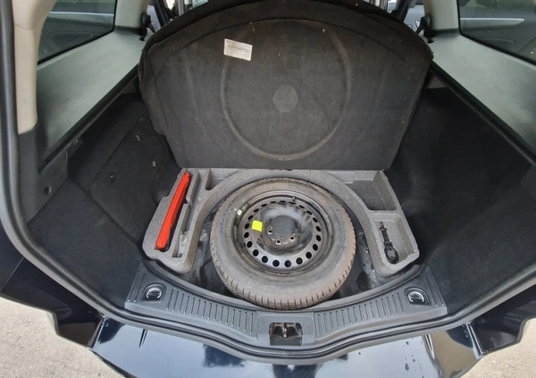 Ford Mondeo cena 28167 przebieg: 197000, rok produkcji 2012 z Poznań małe 191